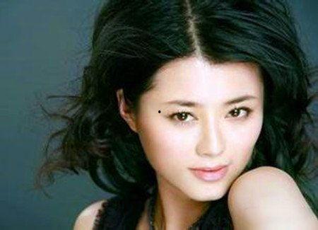 演员杨幼安个人资料,影视界璀璨新星，多才多艺的演技派代表