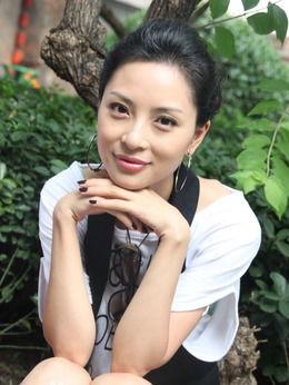 演美琪个人资料,才华横溢的影视新星，多面魅力绽放荧屏