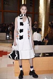 关晓彤表情包裙子,时尚与幽默的完美融合